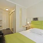 Haberstock 3*